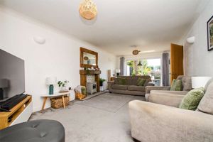 Photo 19- click for photo gallery